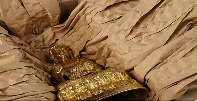 Robust and tear-resistant cushioning